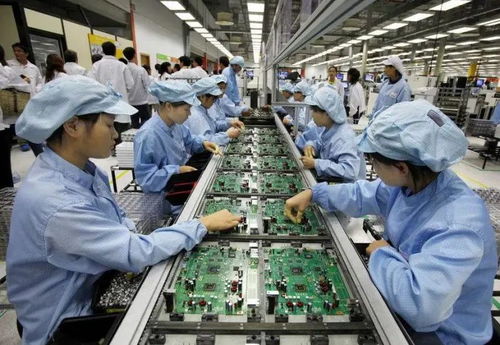 電子廠小時是做什么的 累嗎